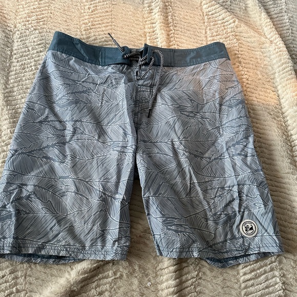 NWOT SURF CUZ Men's Vintage Cruzer Stretch Boardshort Chino Shorts blue leaf - Picture 3 of 16